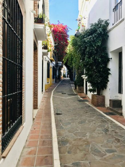 Calle Aduar Casco Antiguo de Marbella en Loraine de Zara