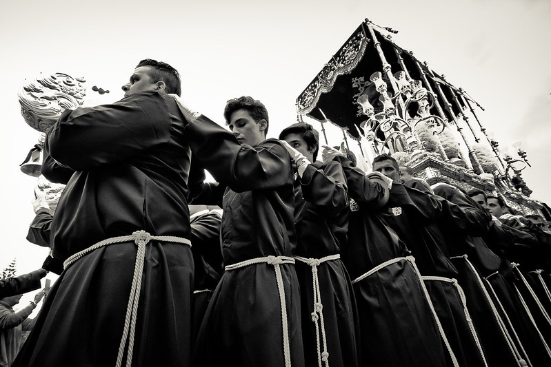 Semana Santa 2022 en Marbella - Loraine de Zara2